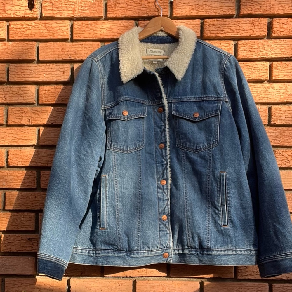 NWT Madewell The Oversized Jean Jacket in Donawat Wash: Sherpa Edition